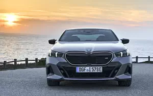   BMW i5 M60 xDrive (Frozen Pure Grey) - 2023