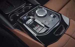   BMW i5 M60 xDrive (Frozen Pure Grey) - 2023