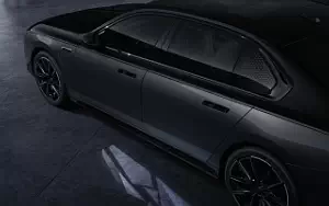   BMW M760e xDrive - 2022