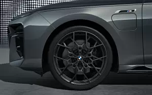   BMW M760e xDrive - 2022