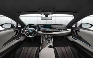   BMW i8 - 2013