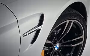   BMW M4 Convertible Individual - 2014