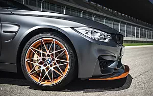   BMW M4 GTS - 2009