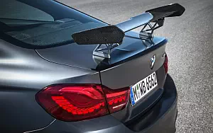   BMW M4 GTS - 2009
