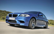   BMW M5 Sedan F10 - 2011