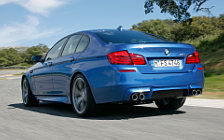   BMW M5 Sedan F10 - 2011