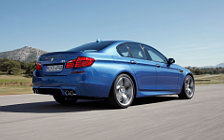   BMW M5 Sedan F10 - 2011
