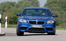   BMW M5 Sedan F10 - 2011