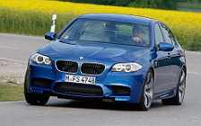  BMW M5 Sedan F10 - 2011