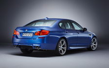   BMW M5 Sedan F10 - 2011