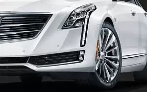   Cadillac CT6 Plug-In Hybrid - 2016