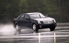  Cadillac CTS - 2003