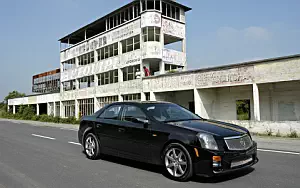   Cadillac CTS-V - 2004