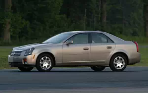   Cadillac CTS - 2004