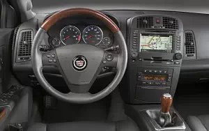   Cadillac CTS - 2005