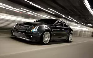   Cadillac CTS-V - 2011