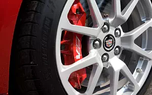   Cadillac CTS-V - 2011