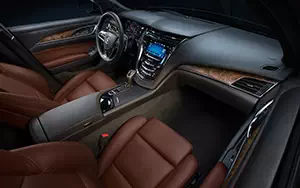   Cadillac CTS - 2013