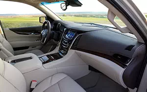   Cadillac Escalade - 2014