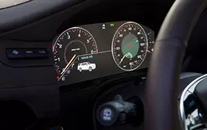   Cadillac Escalade - 2014