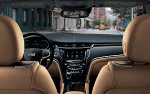   Cadillac XTS - 2017
