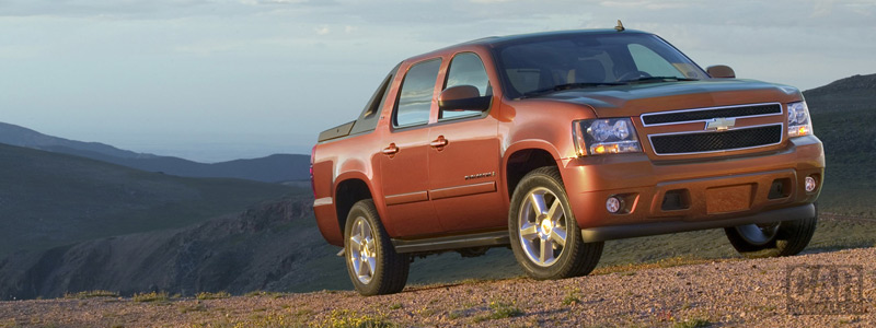   Chevrolet Avalanche LTZ - Car wallpapers
