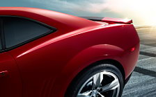   Chevrolet Camaro ZL1 - 2011