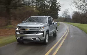   Chevrolet Silverado LTZ Z71 Crew Cab - 2018