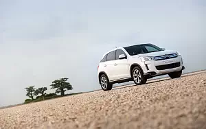   Citroen C4 AirCross - 2015