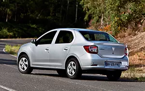   Dacia Logan - 2012