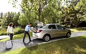   Dacia Logan - 2012