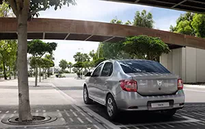   Dacia Logan - 2012