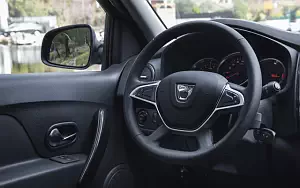   Dacia Logan - 2016