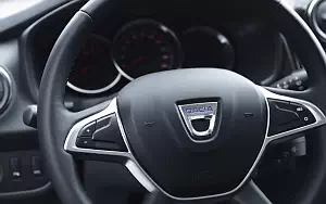   Dacia Logan - 2016