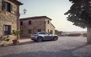 ���� ���������� Ferrari Purosangue - 2022