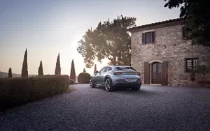 ���� ���������� Ferrari Purosangue - 2022