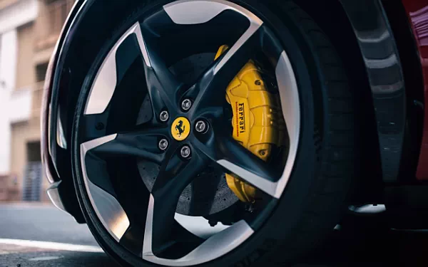 ���� ���������� Ferrari Purosangue Japan-spec - 2023