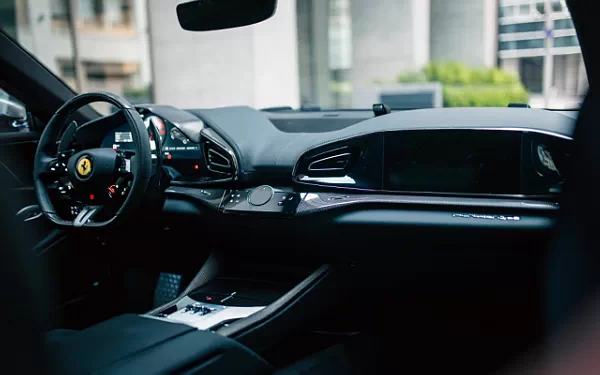 ���� ���������� Ferrari Purosangue Japan-spec - 2023