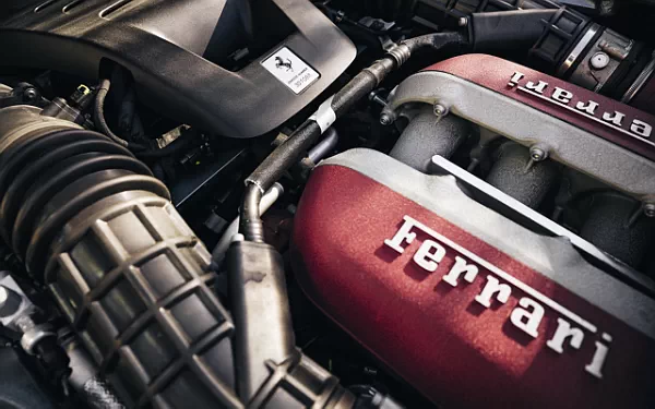 ���� ���������� Ferrari Purosangue US-spec - 2023