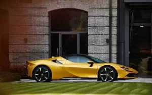   Ferrari SF90 Spider - 2021