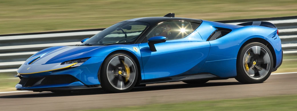   Ferrari SF90 Stradale Assetto Fiorano - 2020 - Car wallpapers