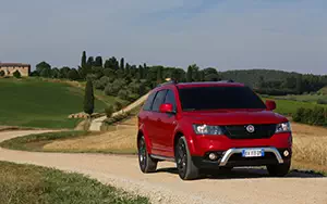   Fiat Freemont Cross - 2014