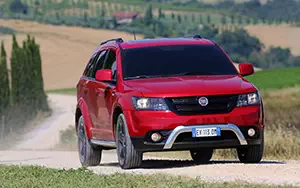   Fiat Freemont Cross - 2014