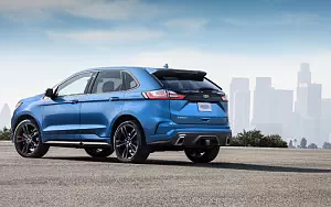   Ford Edge ST - 2018