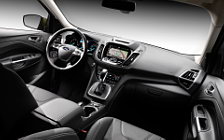   Ford Escape Titanium - 2013