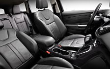   Ford Escape Titanium - 2013