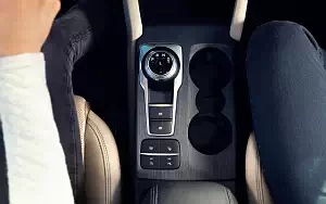   Ford Escape Hybrid SE - 2019