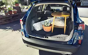   Ford Escape Hybrid Titanium - 2019