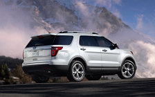   Ford Explorer Limited - 2011