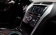   Ford Explorer Limited - 2011